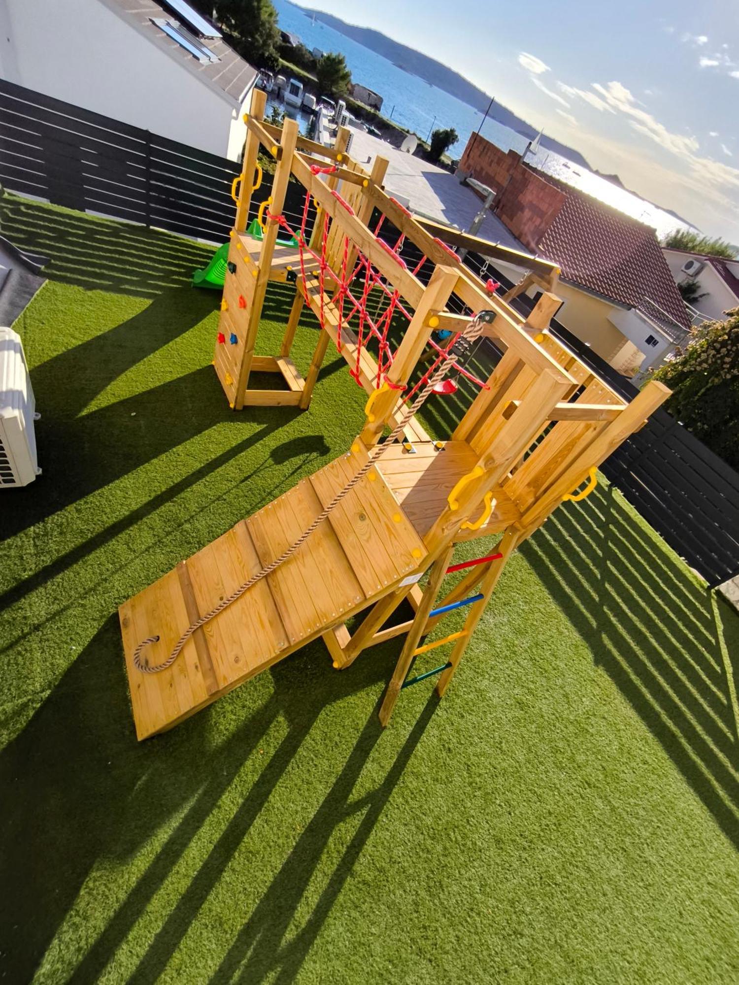 Astramaris Apartments Donji Okrug  Eksteriør billede